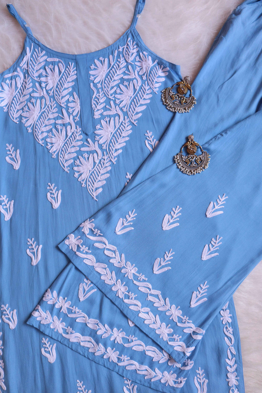 Sandhya Ice Blue Sleeveless Rayon Kurta Pant set