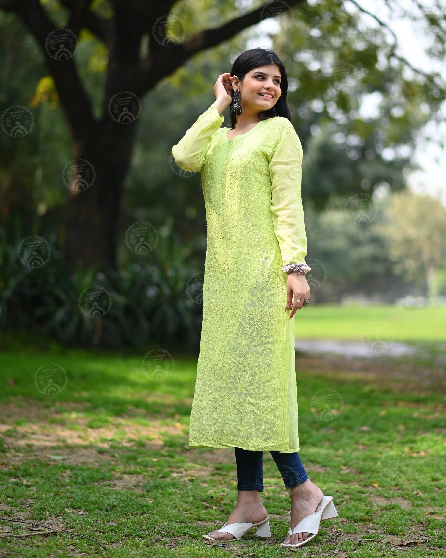 Viscose Resham Thread Kurta