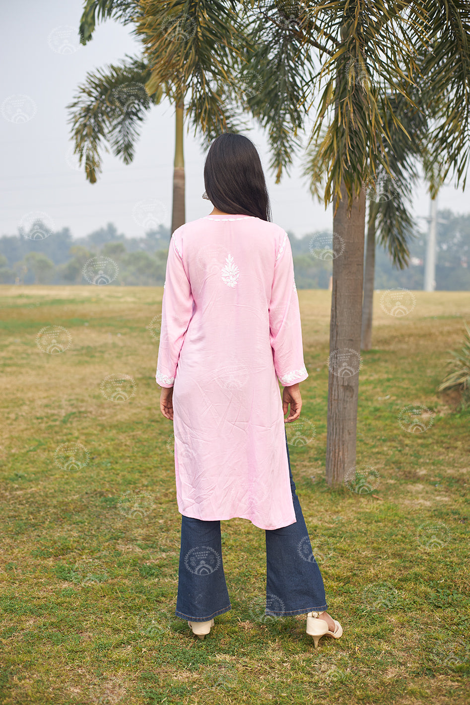 Modal Ishita Kurta