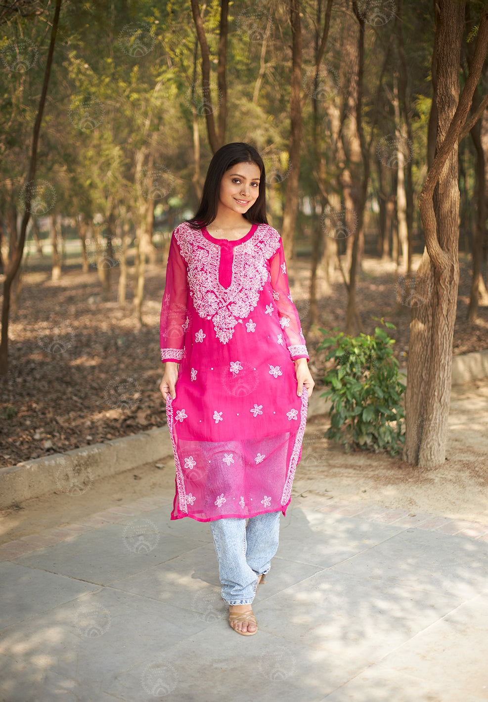 Siya Georgette Mukaish Kurta