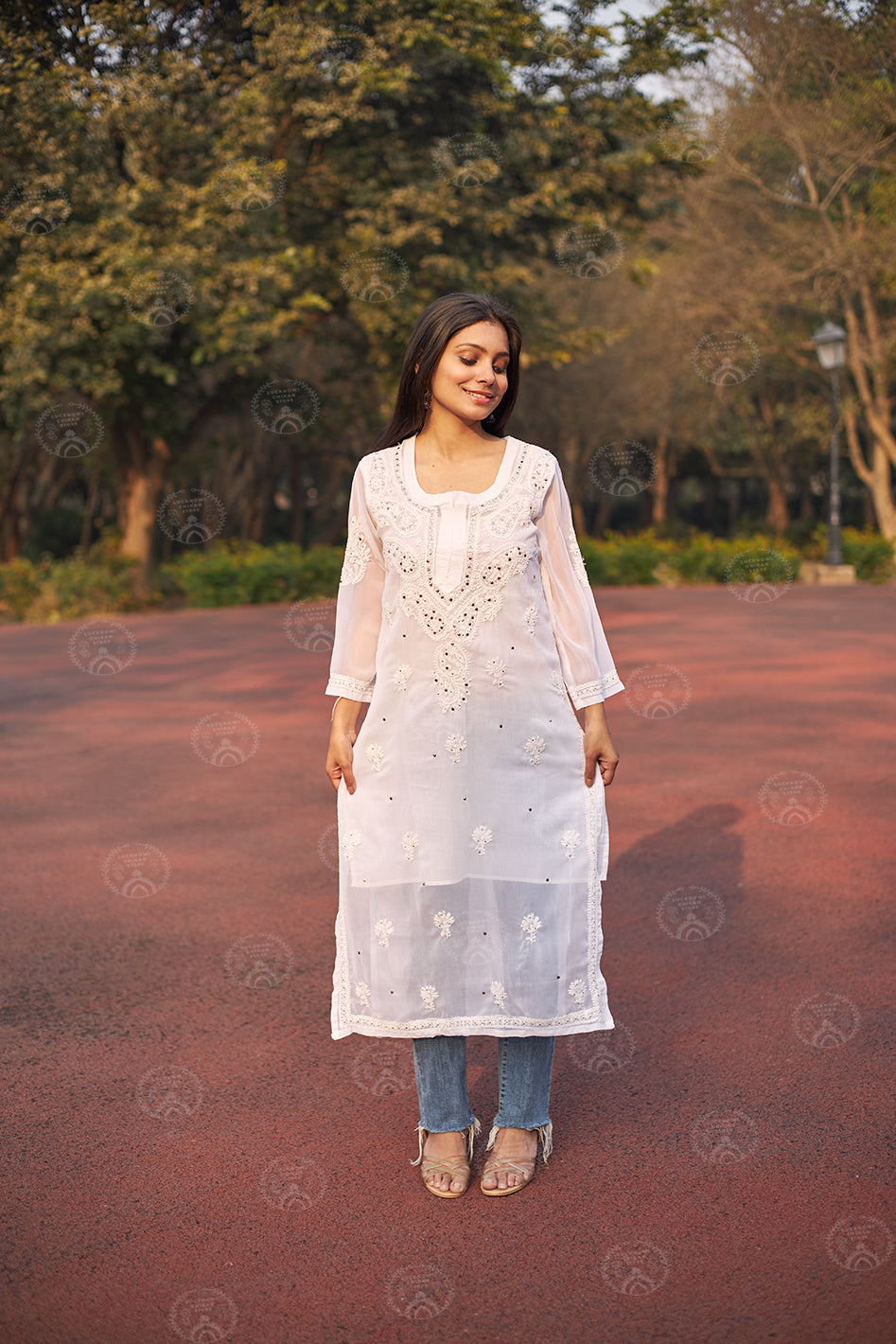 Siya Georgette Mukaish Kurta